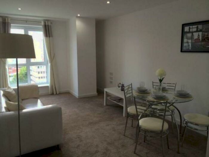 1 Bedroom Apartment To Rent In Hive, Masshouse Plaza, Birmingham, B5
