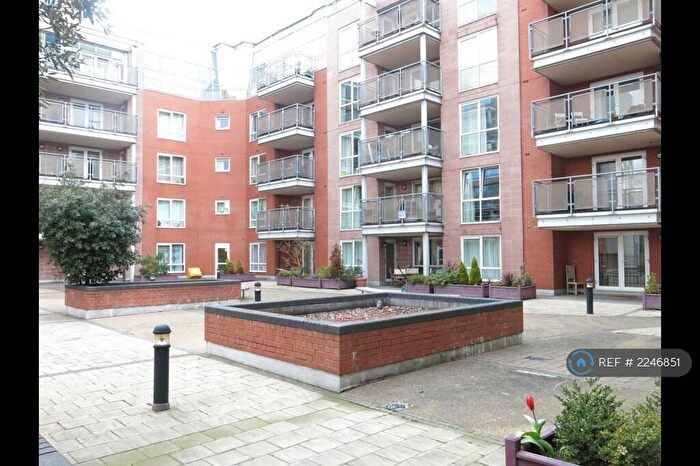 3 Bedroom Penthouse To Rent In Heritage Court, Birmingham, B18