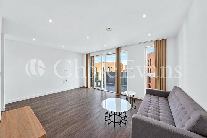 1 Bedroom Flat To Rent In Meadowlark House, Hendon Waterside, Moorhen Drive, Hendon, London, NW9