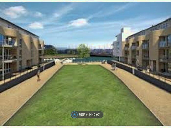 2 Bedroom Flat To Rent In Lymington, Lymington, SO41