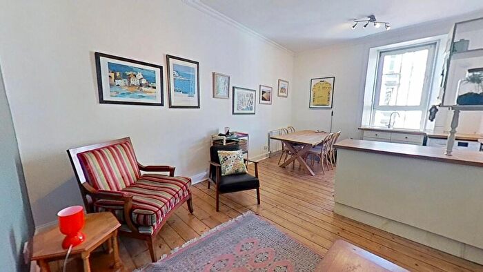 1 Bedroom Flat To Rent In Morningside Road, Edinburgh, Midlothian, EH10