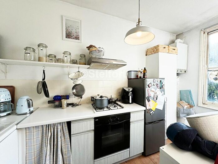 1 Bedroom Flat To Rent In Junction Road, London, N19