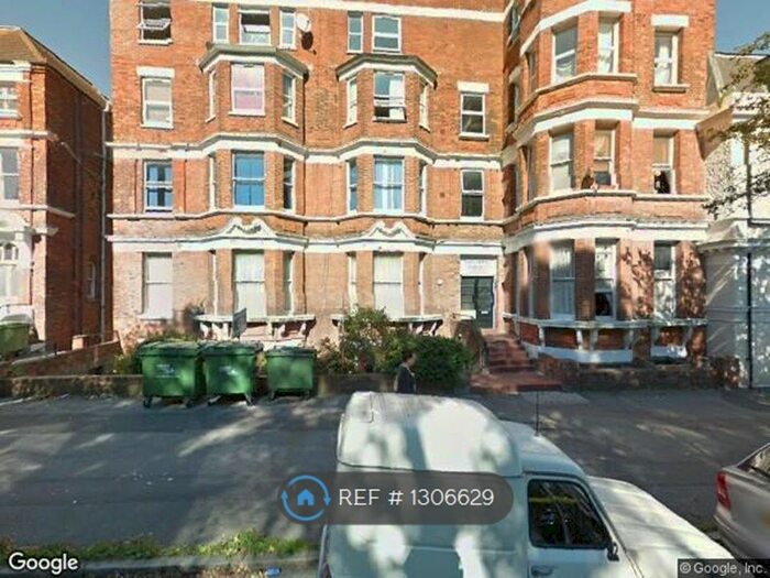 1 Bedroom Flat To Rent In Trevarra Court, Folkestone CT20