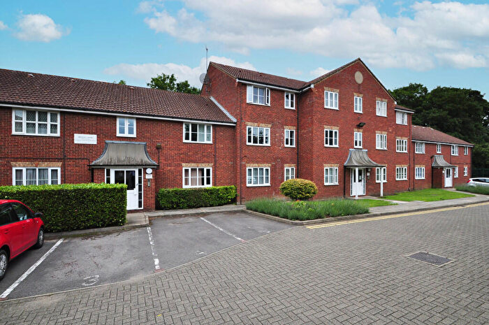 1 Bedroom Apartment To Rent In Regent Court, Welwyn Garden City, AL7