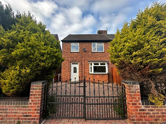 3 Bedroom Semi-Detached House To Rent In Crosby Road, Grimsby, DN33