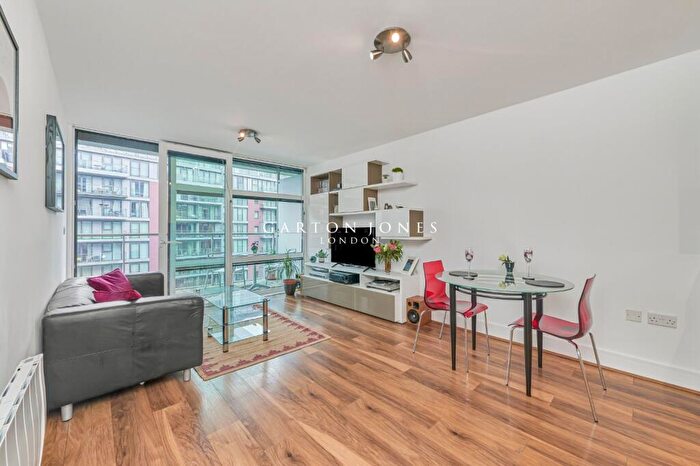 2 Bedroom Apartment For Sale In Warwick Building, Queenstown Road, London, SW11