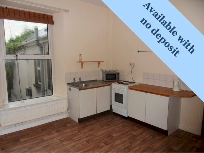 3 Bedroom Flat To Rent In Uplands Crescent, Uplands, Swansea., SA2