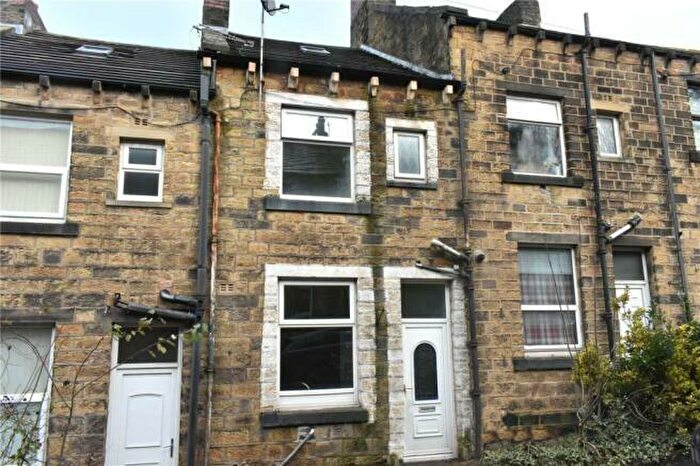 3 Bedroom Property To Rent In Keighley, BD21