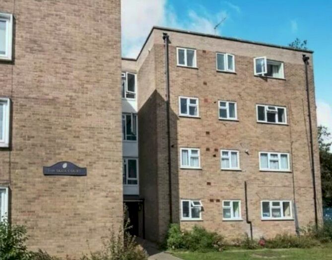 2 Bedroom Flat To Rent In Bligh Way, Rochester, ME2