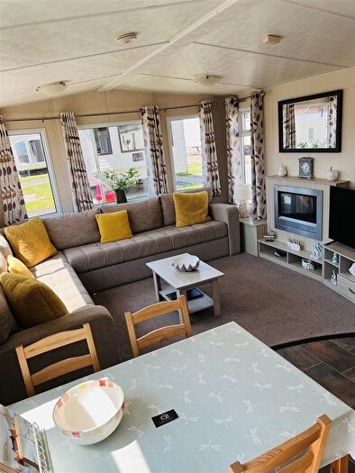 2 Bedroom Detached House For Sale In The Orchard, Ladram Bay, EX9