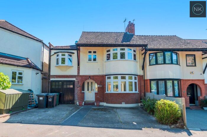 4 Bedroom Semi-Detached House To Rent In Gascoigne Gardens, Woodford Green, Essex, IG8