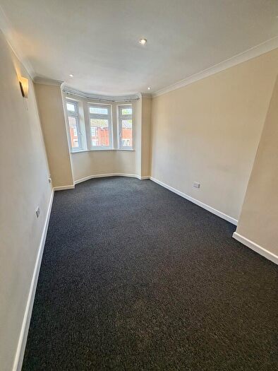 2 Bedroom Apartment To Rent In Alma Road, Southampton, SO14