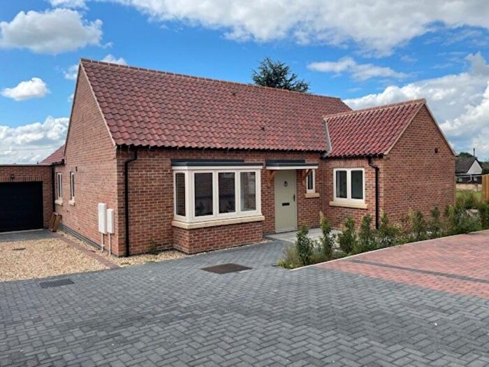 4 Bedroom Detached House For Sale In Waterford Lane, Cherry Willingham, LN3