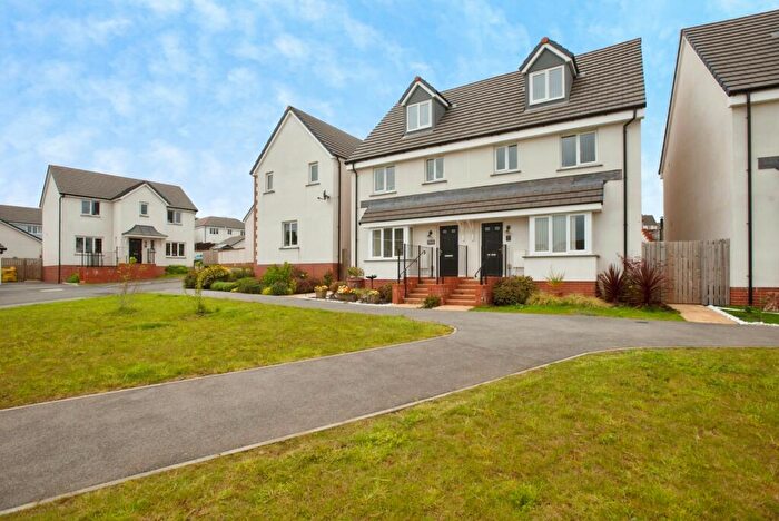 3 Bedroom Semi-Detached House For Sale In Tutsan Lane, St. Austell, Cornwall, PL25