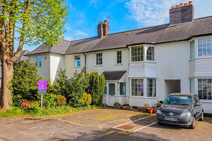 3 Bedroom Terraced House For Sale In Westward Rise, Barry, CF62