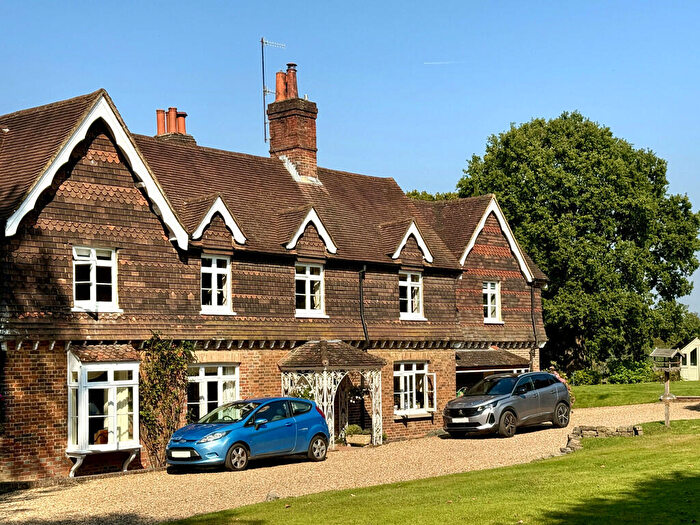 1 Bedroom Flat To Rent In Blackbrook Road, Dorking, RH5