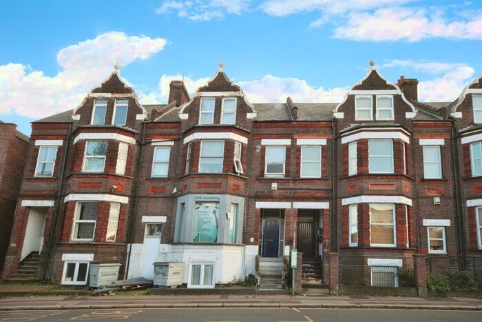 Studio For Sale In Castle Street, Luton, LU1