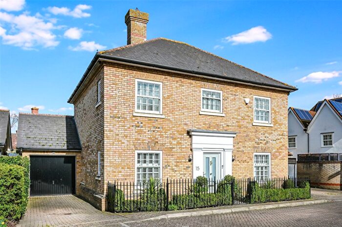 4 Bedroom Detached House For Sale In Louvain Drive, Chelmsford Garden, Chelmsford, Essex, CM1