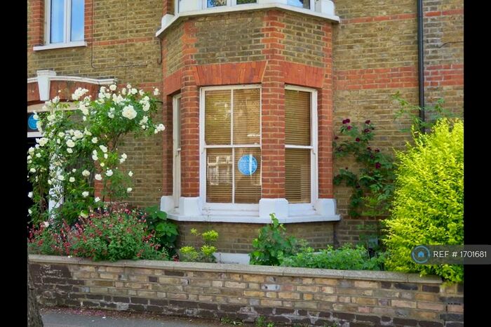 1 Bedroom Flat To Rent In Walthamstow, London, E17