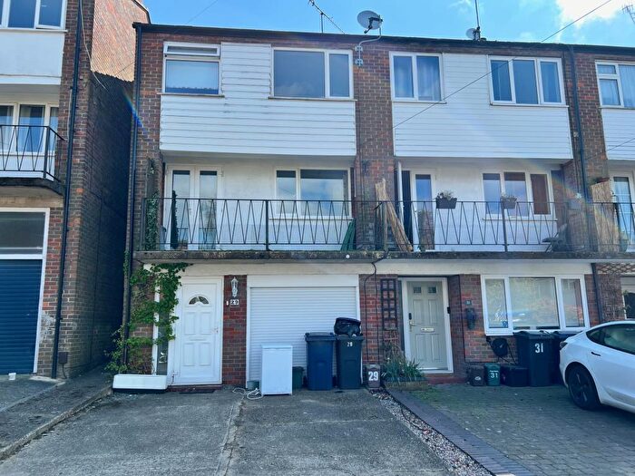 3 Bedroom Town House To Rent In Russell Court, Chesham, HP5