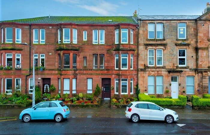 2 Bedroom Flat To Rent In East Argyle Street, Helensburgh, West Dumbartonshire, G84
