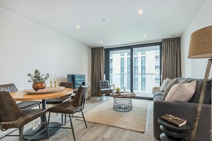 2 Bedroom Flat To Rent In Sutton Court Road, Sutton, SM1