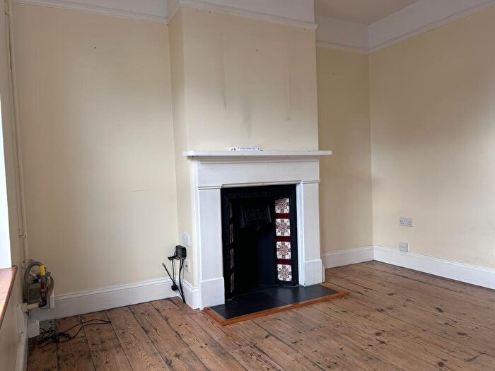 2 Bedroom House To Rent In Holland Road, Ipswich, Suffolk, IP4