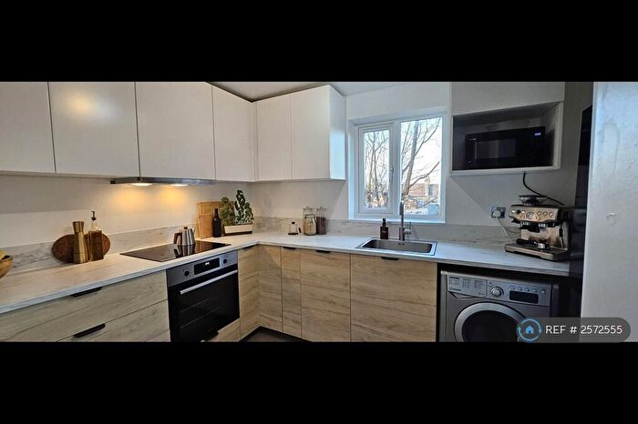 1 Bedroom Flat To Rent In Charlton, London, SE7