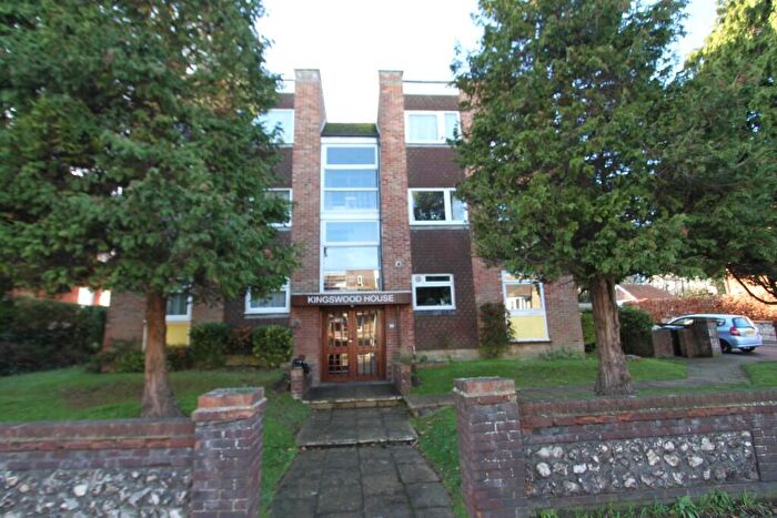 1 Bedroom Flat For Sale In Lewes Road, Eastbourne, BN21