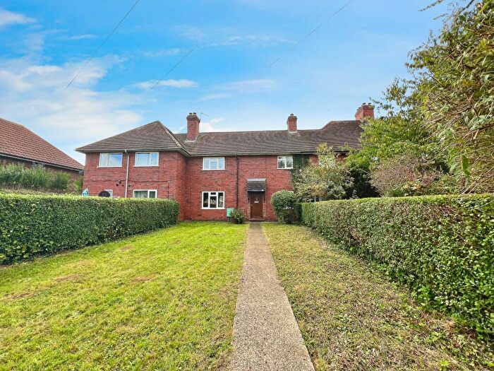 3 Bedroom Terraced House For Sale In Harrowby Lane, Grantham, NG31