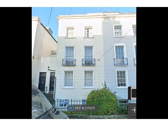 1 Bedroom Flat To Rent In Montpellier Villas, Cheltenham, GL50