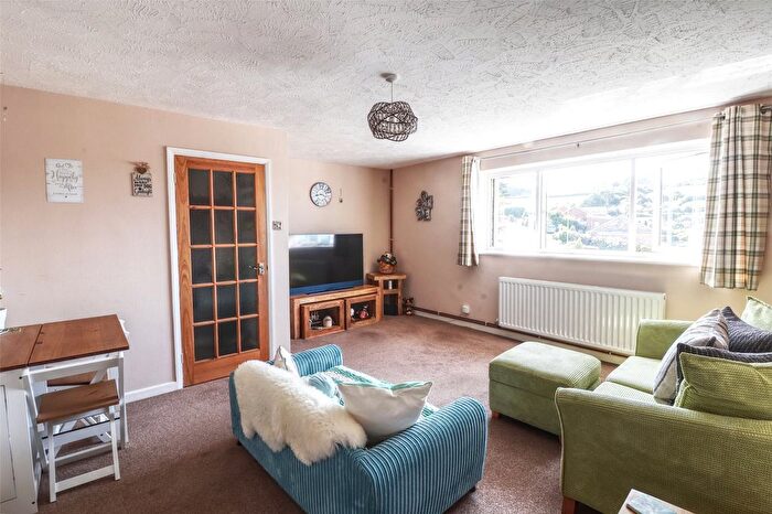 2 Bedroom Flat For Sale In Capstone Court, Ilfracombe, Devon, EX34