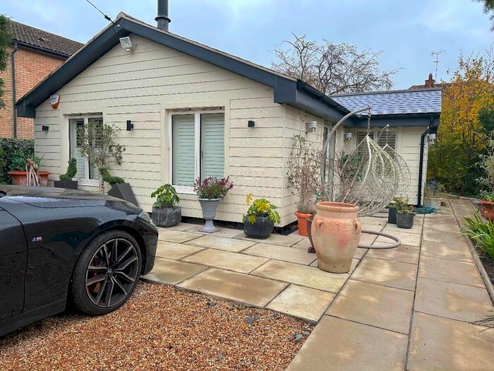 2 Bedroom Bungalow To Rent In The Annex, A Grass Yard, Kimbolton, Huntingdon, PE28