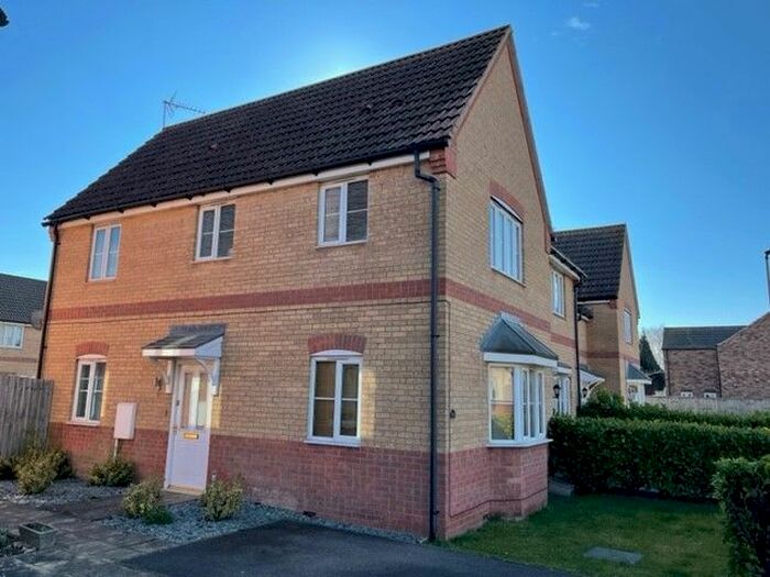 3 Bedroom Terraced House To Rent In Copperfields, Wisbech, PE13