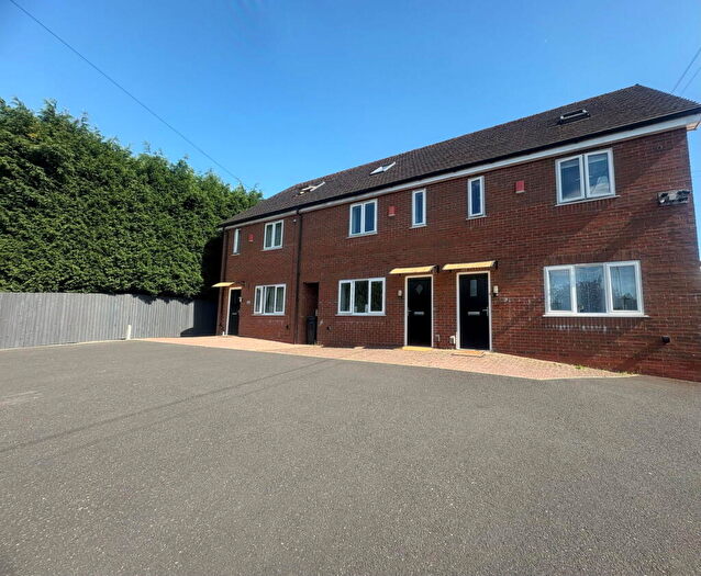 4 Bedroom Terraced House To Rent In Turley Street, Dudley, DY1