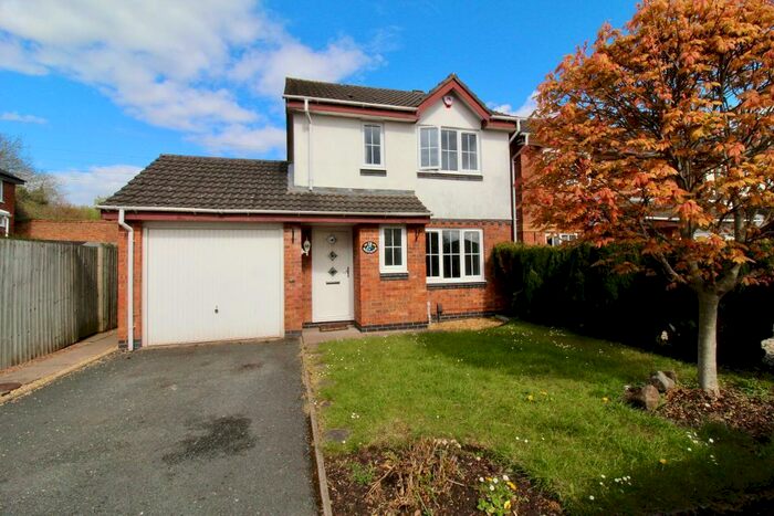 3 Bedroom Detached House To Rent In Taverners Drive, Stone, Staffordshire, ST15