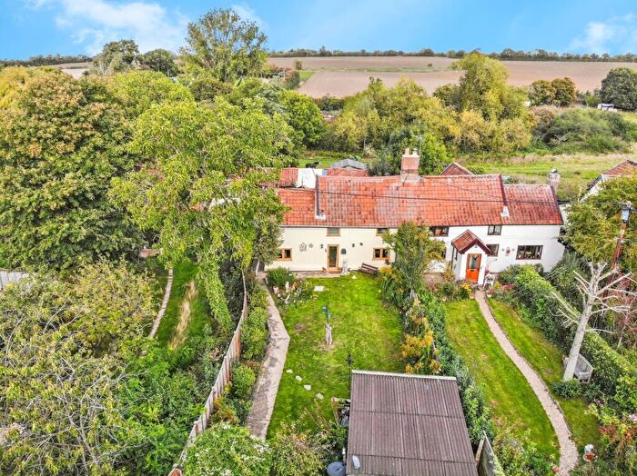 3 Bedroom Semi-Detached House For Sale In Fenn Street, Winston, Stowmarket, Suffolk, IP14
