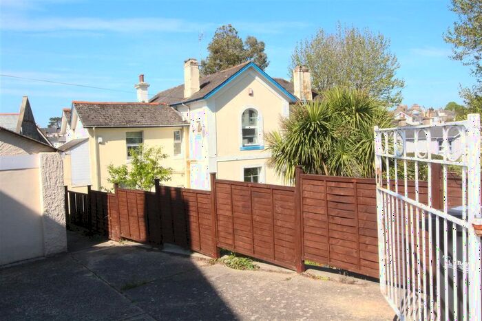 1 Bedroom Property To Rent In Windsor Road, Torquay, Devon, TQ1