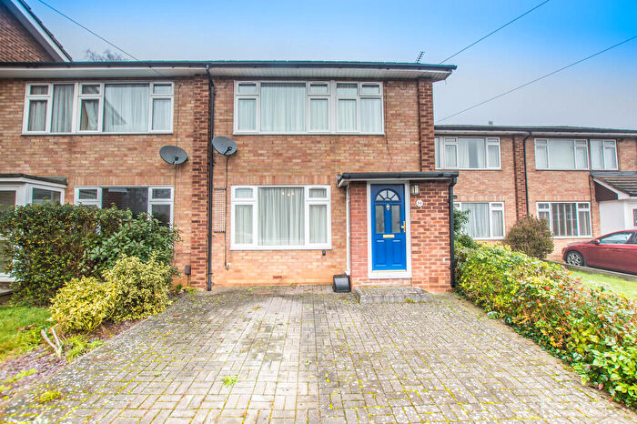 3 Bedroom Semi-Detached House To Rent In Sadlers Way, Hertford, SG14