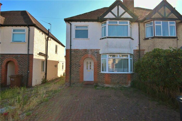4 Bedroom Semi-Detached House To Rent In Grantley Road, Guildford, GU2