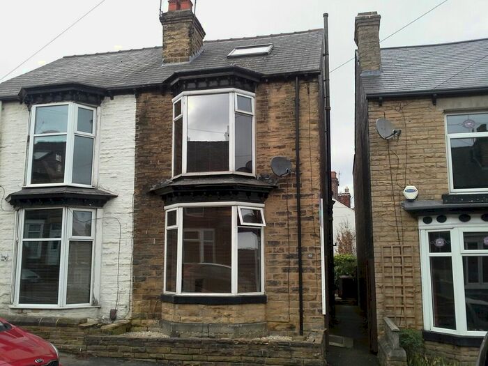 3 Bedroom Semi-Detached House To Rent In Lennox Road, Hillsborough S6