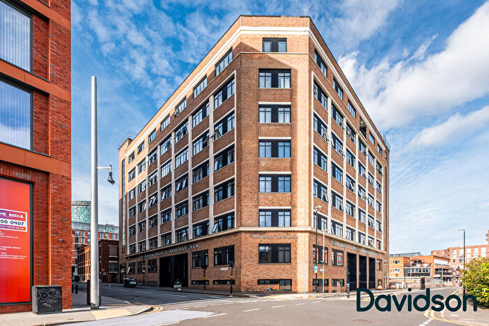 2 Bedroom Apartment For Sale In Priory House, Chinese Quarter, Birmingham, B5
