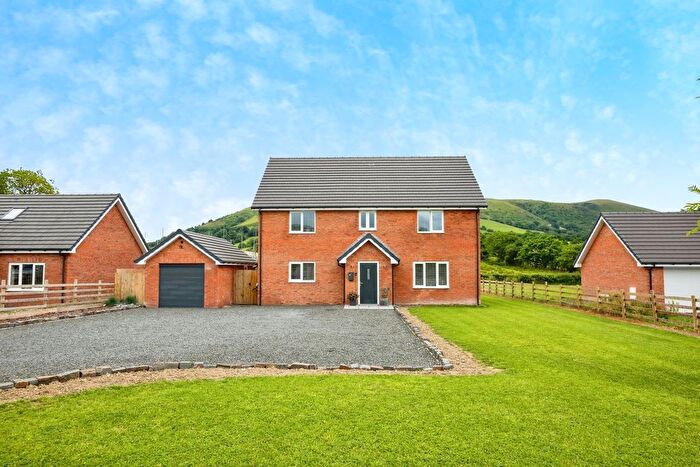 4 Bedroom Detached House For Sale In Cae Bryncoch, Llanbrynmair, Montgomeryshire, SY19