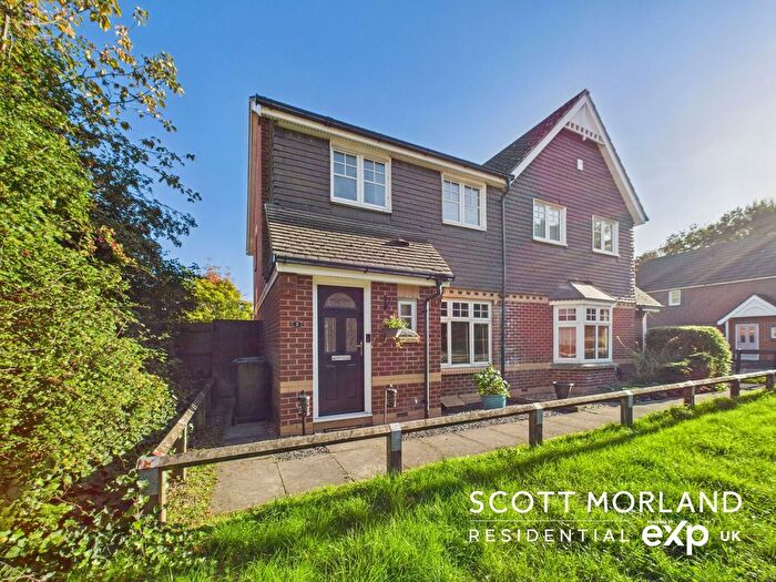 3 Bedroom Semi-Detached House For Sale In Vitellius Gardens, Basingstoke, RG24