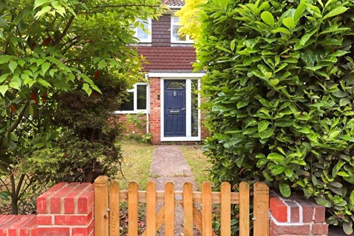 3 Bedroom Terraced House To Rent In Wrecclesham Road, Wrecclesham, Farnham, Surrey, GU10