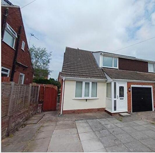 3 Bedroom Semi-Detached House To Rent In Lodge Drive, Northwich, CW9