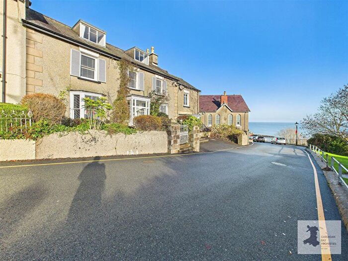 3 Bedroom End Of Terrace House For Sale In Glanmor Terrace, New Quay, SA45
