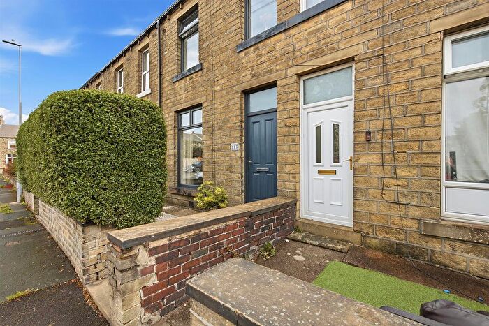 3 Bedroom Terraced House For Sale In Leymoor Road, Longwood, Huddersfield, HD3