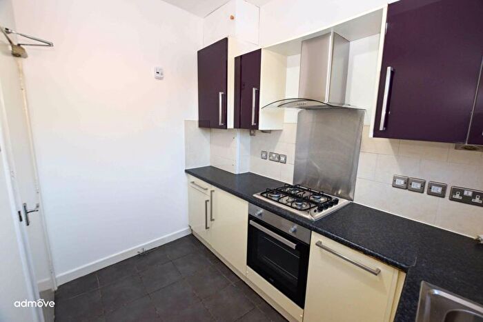 3 Bedroom Flat To Rent In Manchester Road, Chorlton, Manchester, Greater Manchester, M21