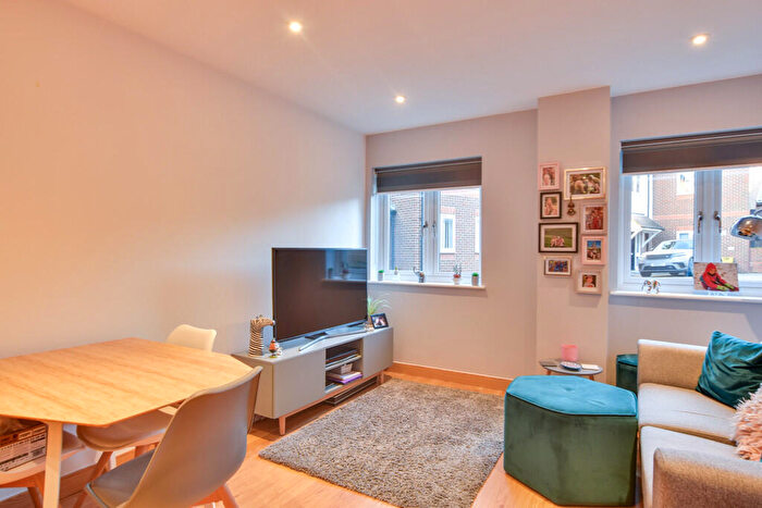 1 Bedroom Apartment For Sale In Twyford Court, Great Dunmow, CM6